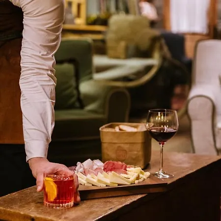 Hotellerie De Mascognaz Hotel Champoluc