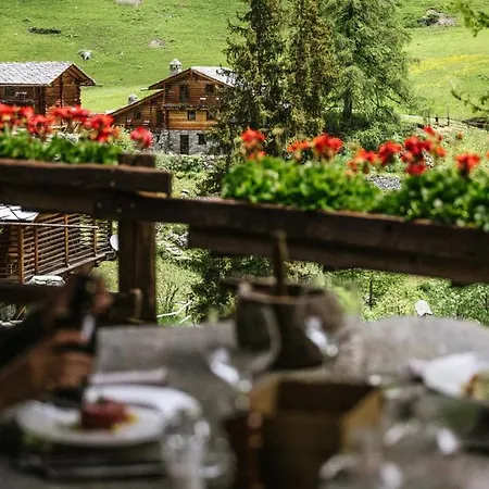 Hotellerie De Mascognaz Hotel Champoluc