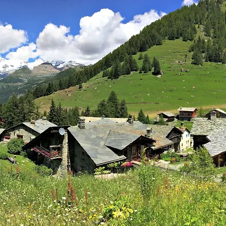 Hotellerie De Mascognaz Hotel Champoluc