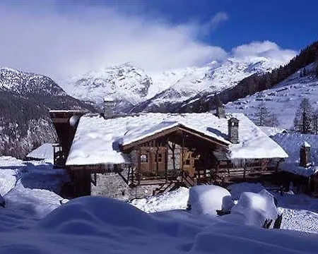 Szálloda Hotellerie De Mascognaz Champoluc