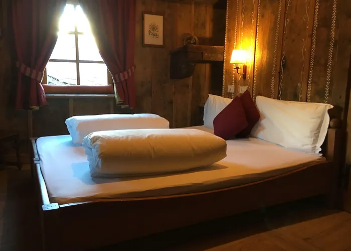 Hotellerie De Mascognaz シャンポルク