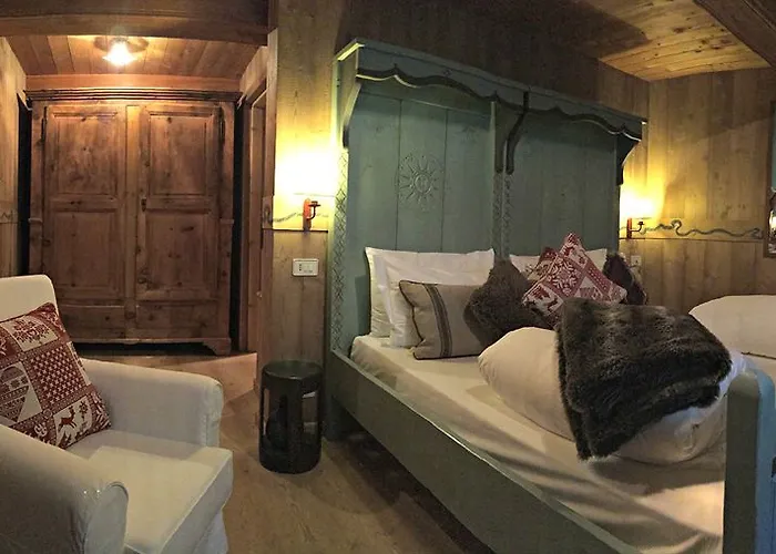 Hotellerie De Mascognaz ホテル シャンポルク